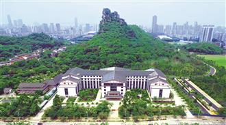 國(guó)家優(yōu)質(zhì)工程：柳州市老年活動(dòng)中心及1、2號(hào)門(mén)衛(wèi)室工程