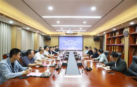 加強(qiáng)交流合作 促進(jìn)互利共贏(yíng)